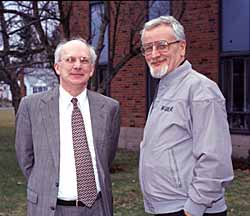 L.B. Cebik, W4RNL (right) and David Sumner, K1ZZ